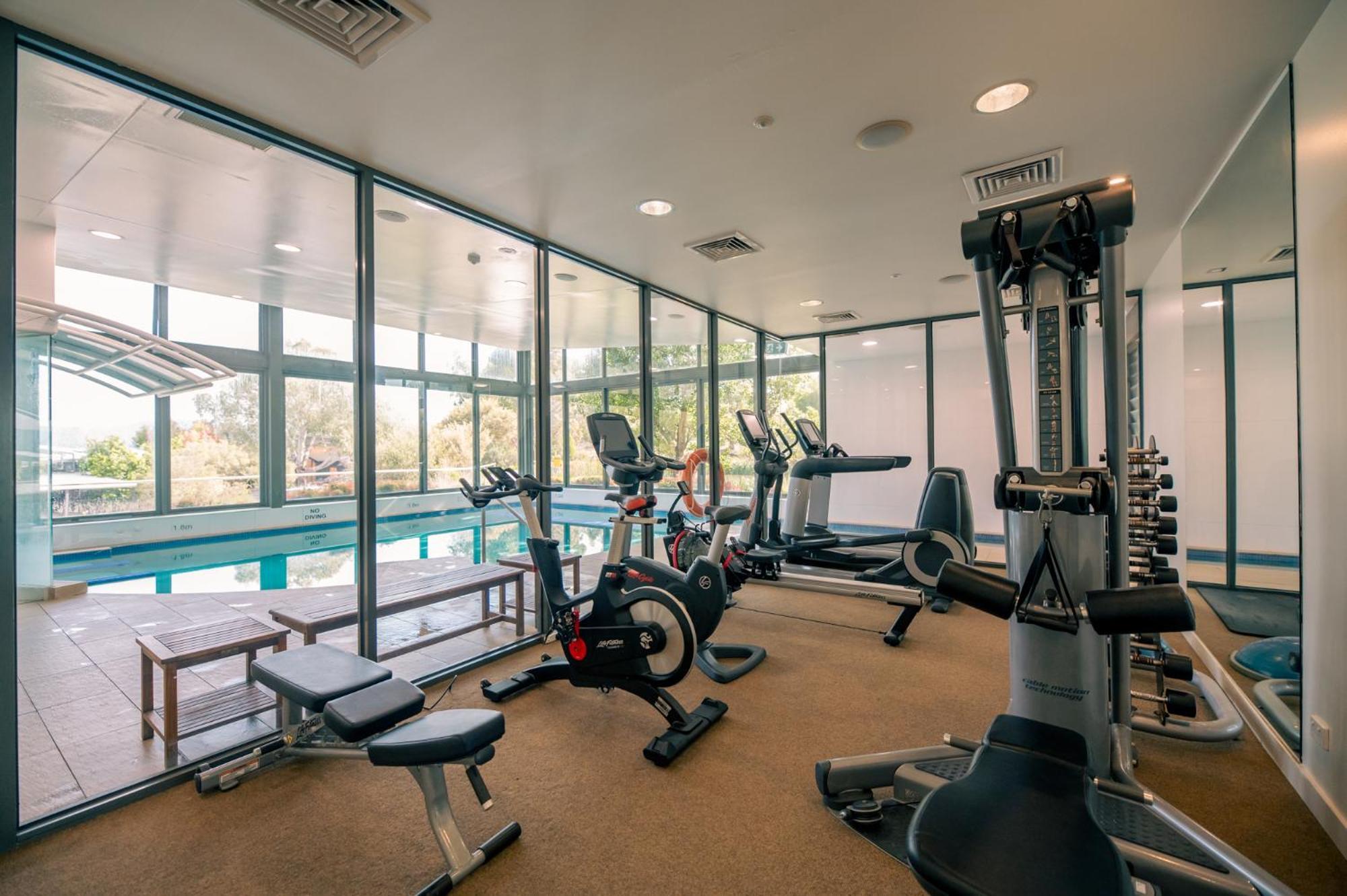 亚拉格林 博尔基尼酒庄葡萄园水疗度假村酒店 外观 照片 The gym at the hotel